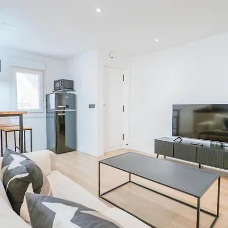3 By Ybh Apartment *